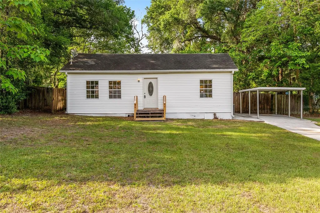 1420 NE 23rd Street Ocala FL 34470