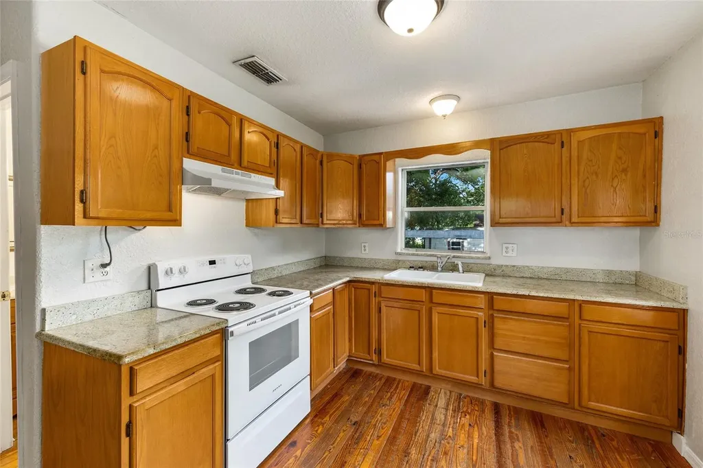 1420 NE 23rd Street Ocala FL 34470
