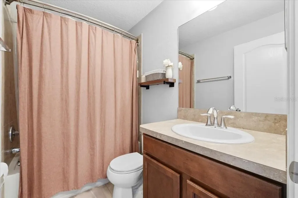 4187 Shade Tree Lane Lakeland FL 33812