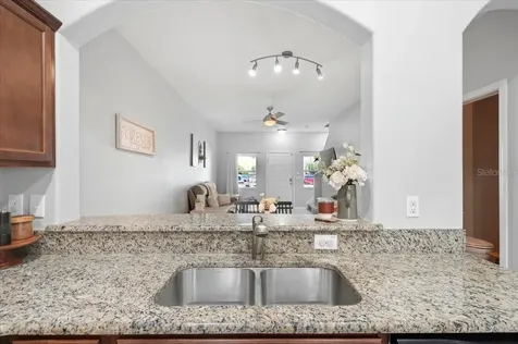 4187 Shade Tree Lane Lakeland FL 33812
