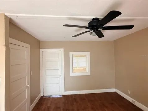 1648 27th Avenue N St Petersburg FL 33713