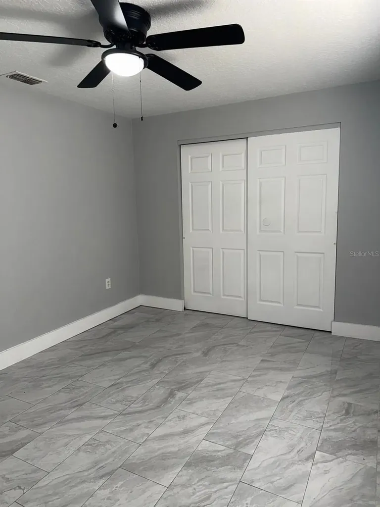 8539 N Hyaleah Road Tampa FL 33617