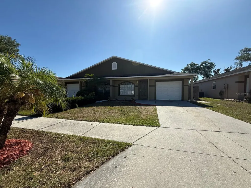 8539 N Hyaleah Road Tampa FL 33617