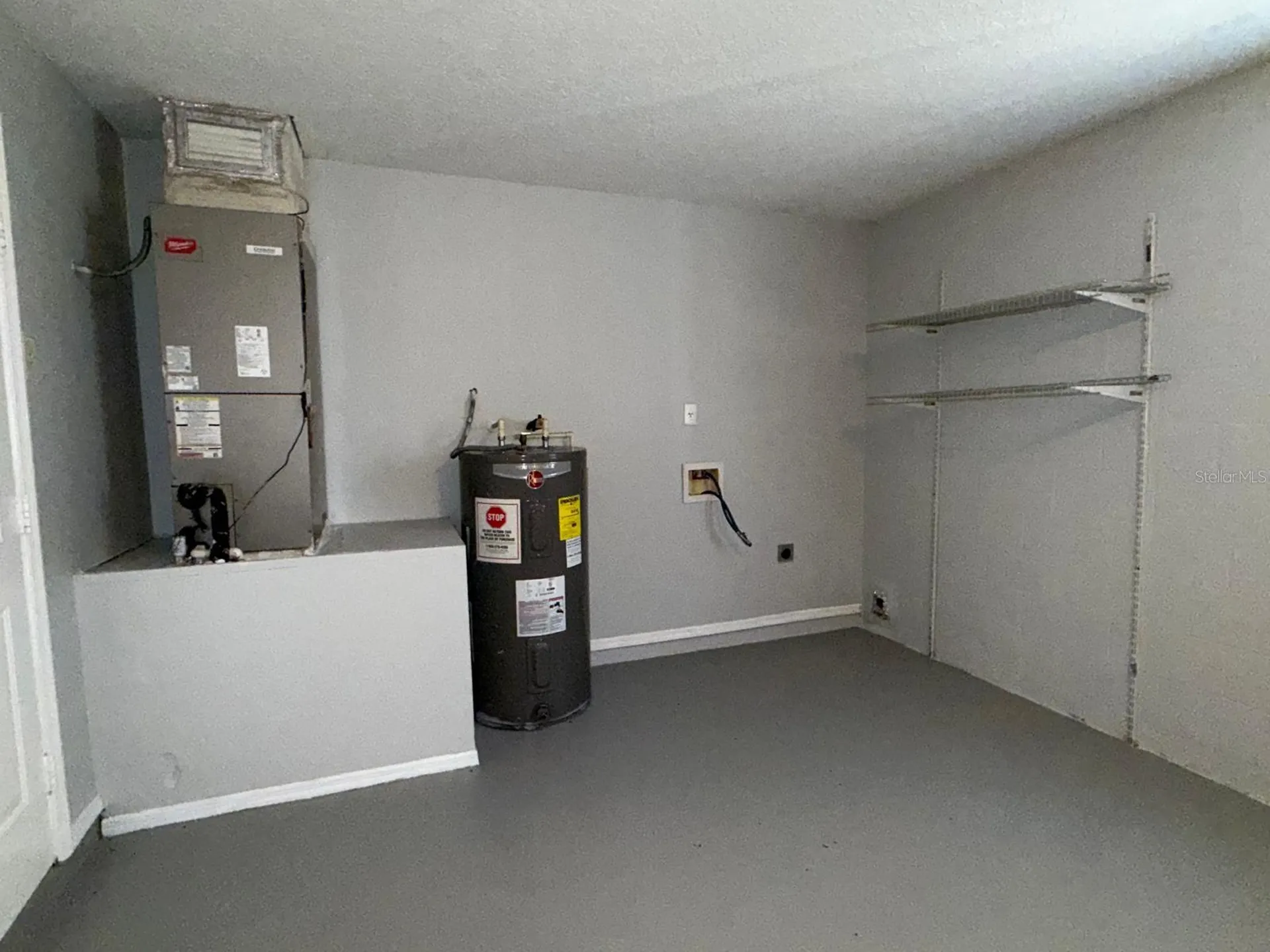 8539 N Hyaleah Road Tampa FL 33617