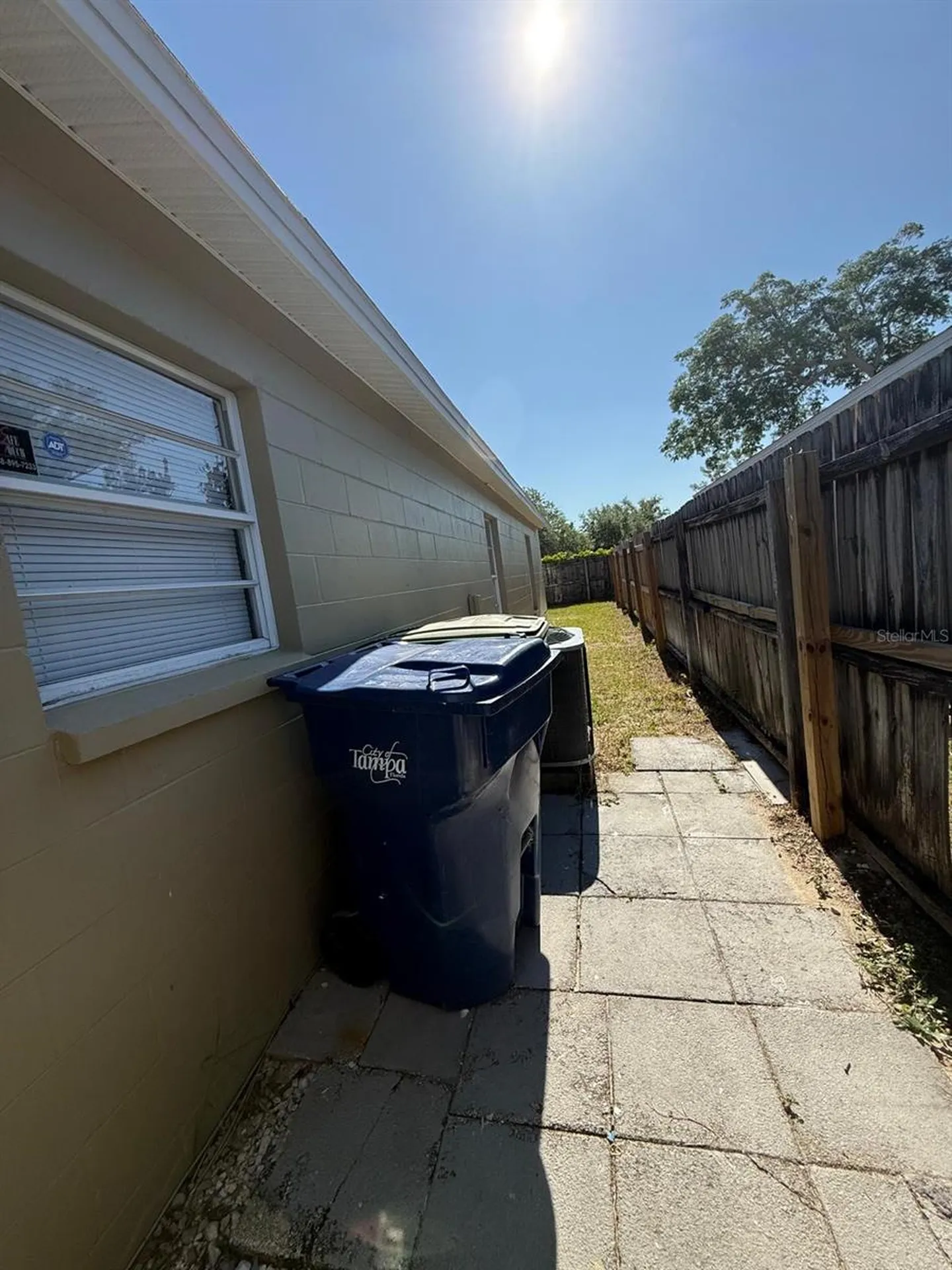 8539 N Hyaleah Road Tampa FL 33617