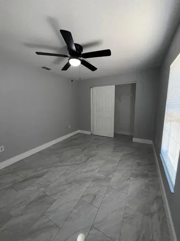 8539 N Hyaleah Road Tampa FL 33617