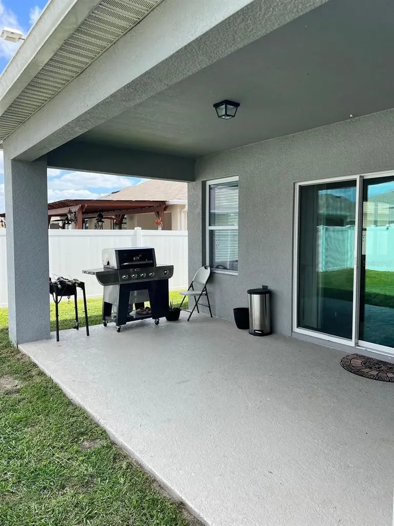 1404 Tawny Ridge Road Kissimmee FL 34744