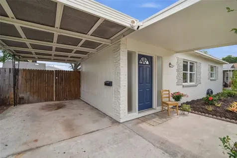 3521 W Mcelroy Avenue Tampa FL 33611