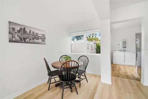 3521 W Mcelroy Avenue Tampa FL 33611