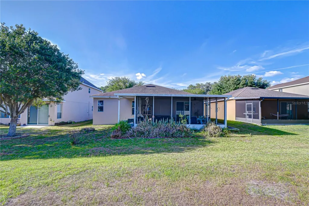 6252 Twin Bridges Drive Zephyrhills FL 33541