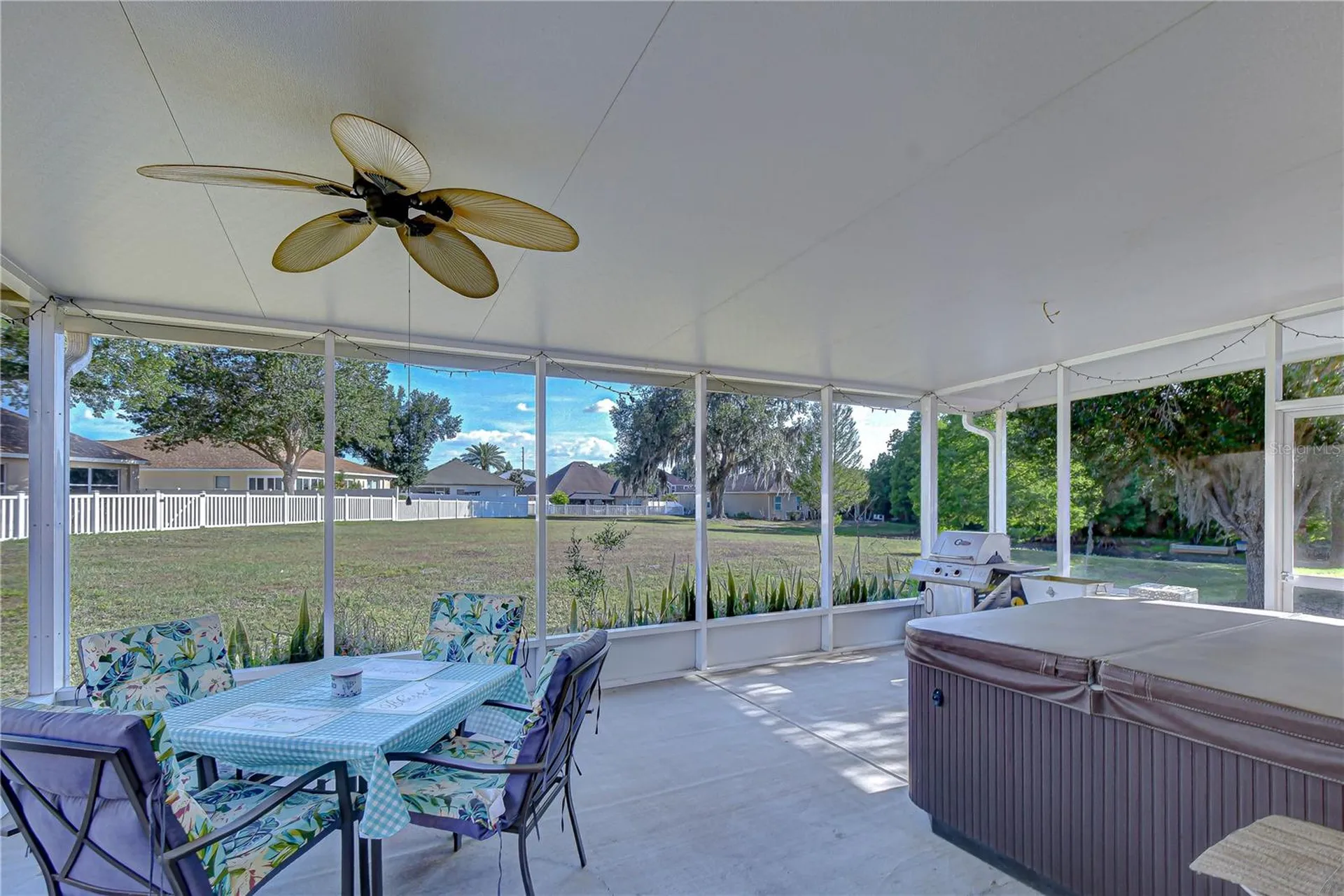6252 Twin Bridges Drive Zephyrhills FL 33541
