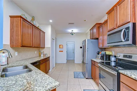 6252 Twin Bridges Drive Zephyrhills FL 33541