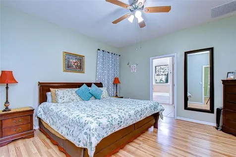 6252 Twin Bridges Drive Zephyrhills FL 33541