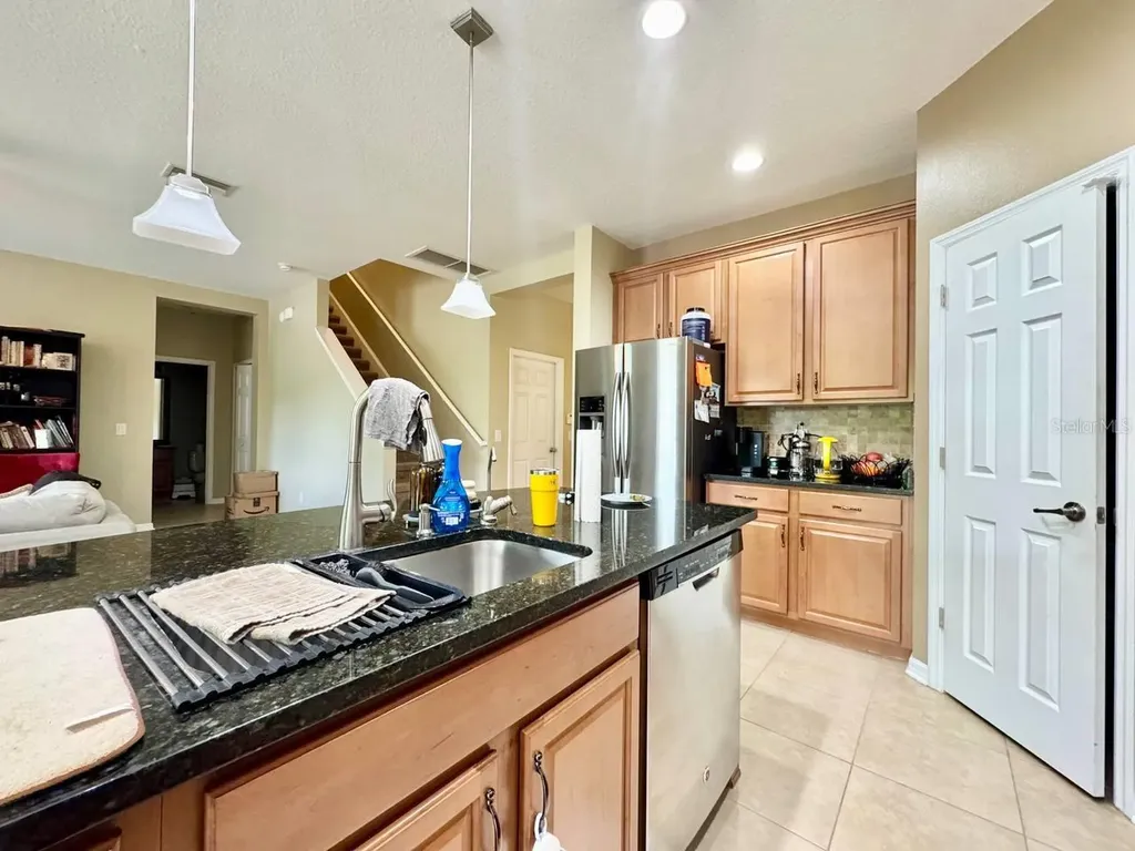 5105 Oakline View Drive Lithia FL 33547