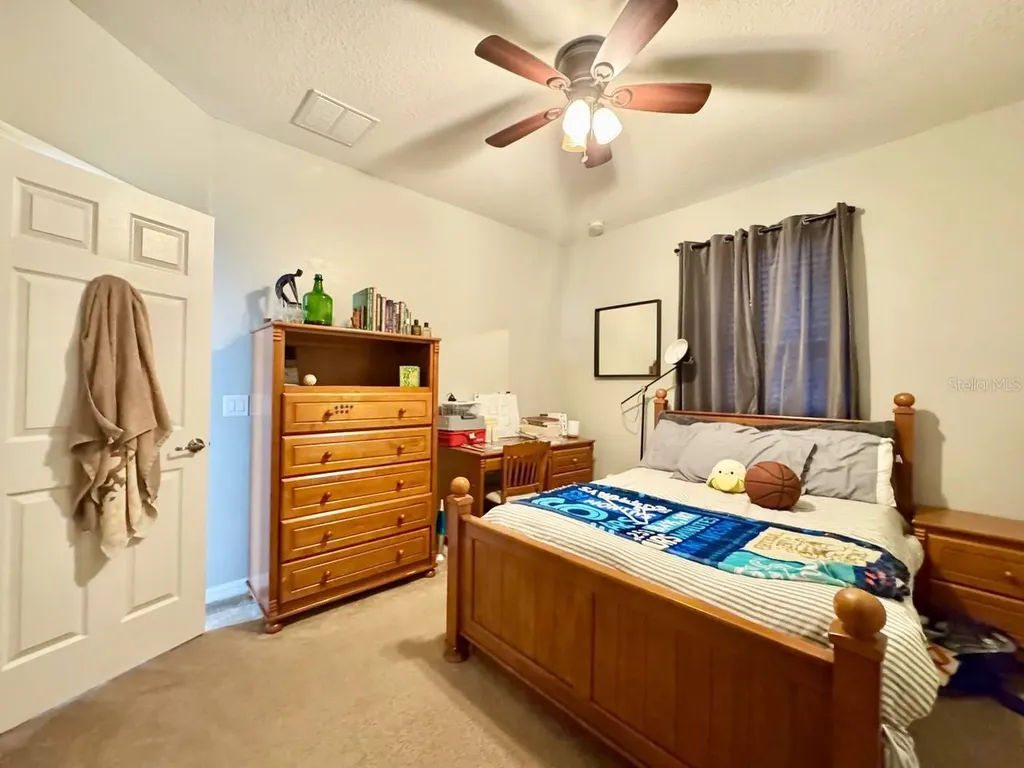 5105 Oakline View Drive Lithia FL 33547