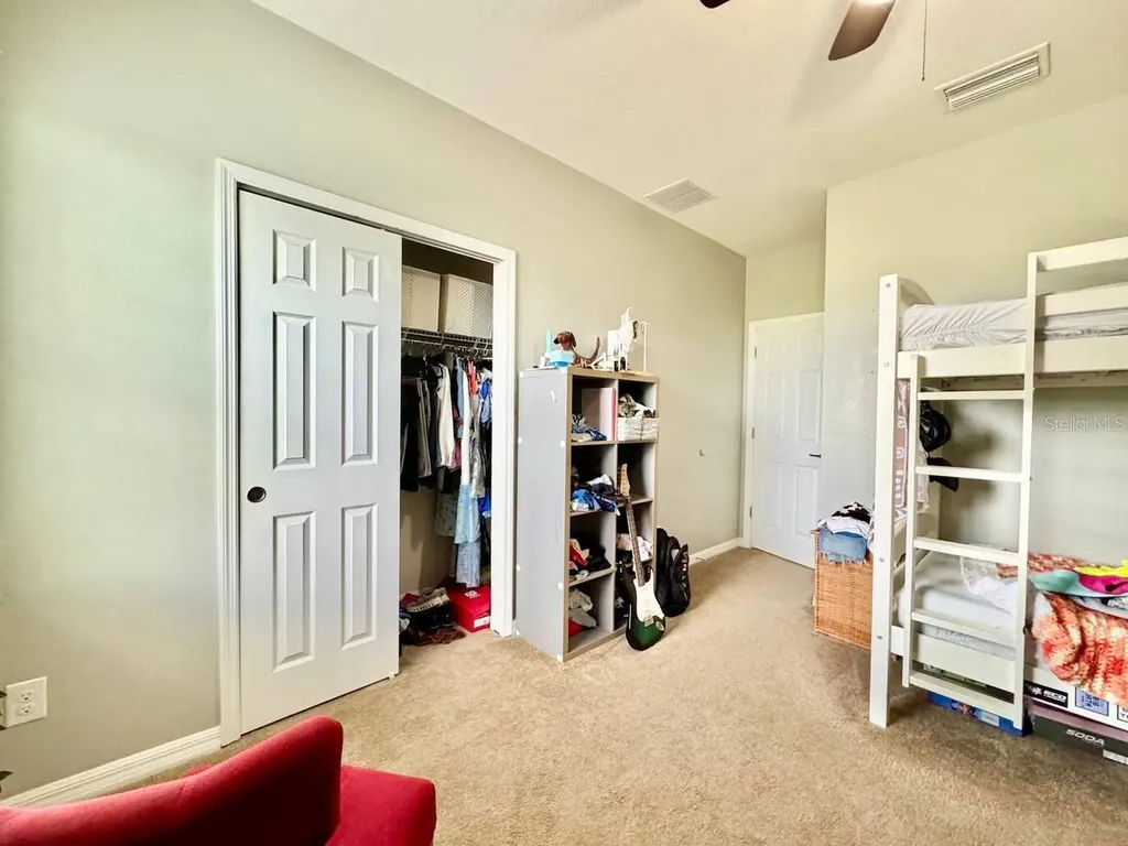 5105 Oakline View Drive Lithia FL 33547