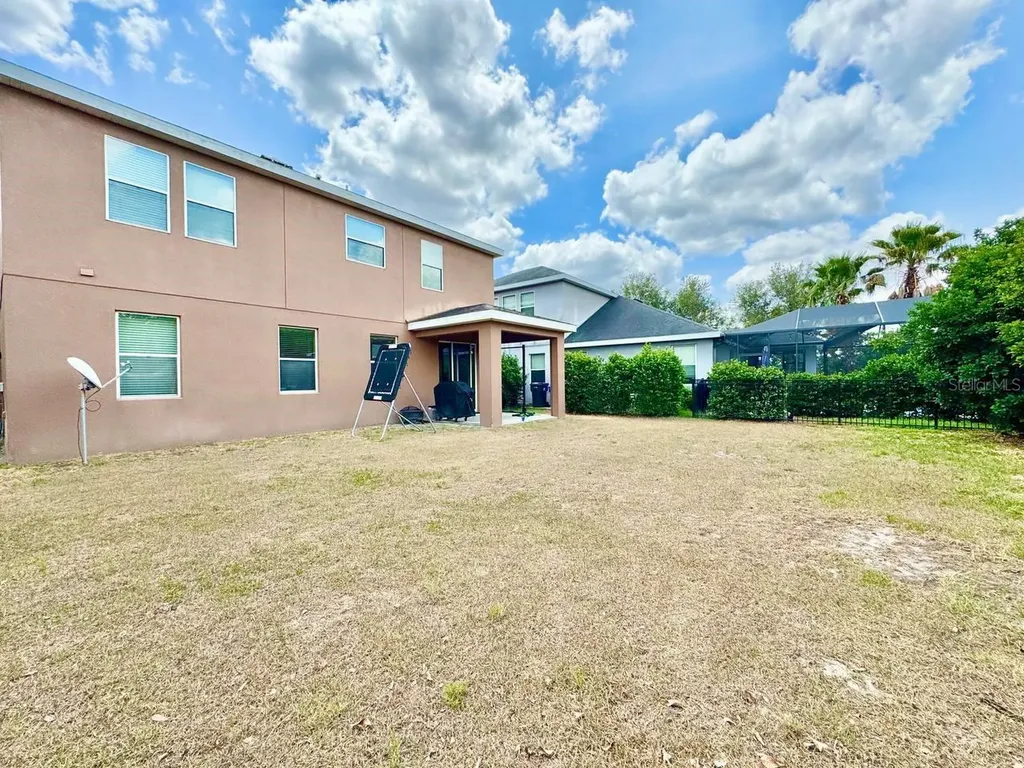 5105 Oakline View Drive Lithia FL 33547