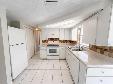 9236 Mark Twain Lane Port Richey FL 34668