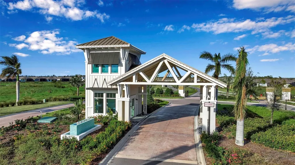 8945 Coastal Key Way Parrish FL 34219