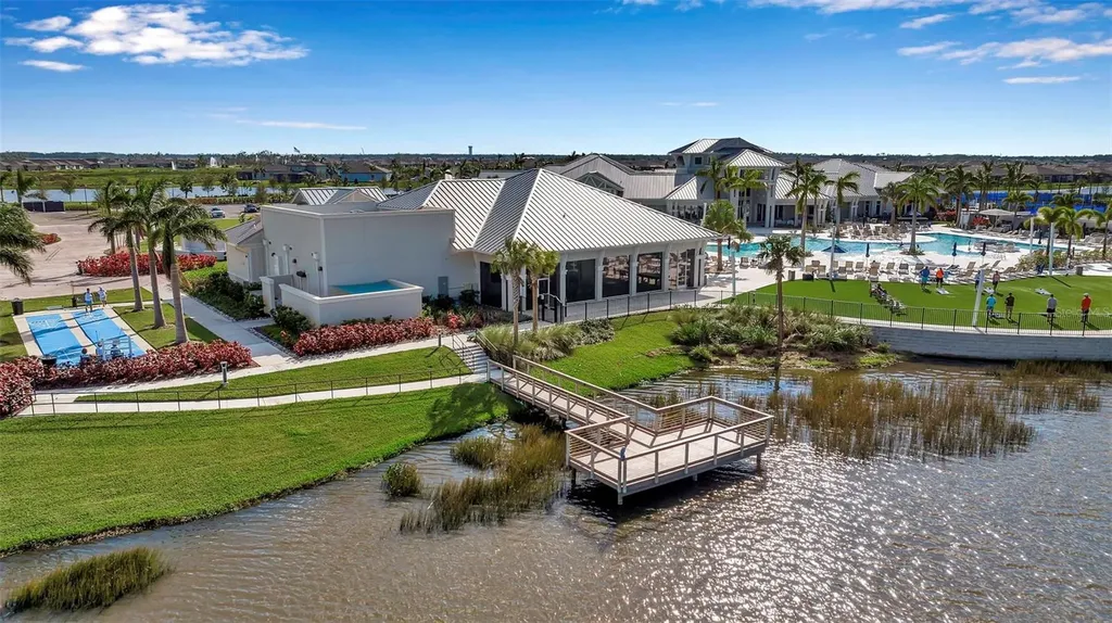 8945 Coastal Key Way Parrish FL 34219