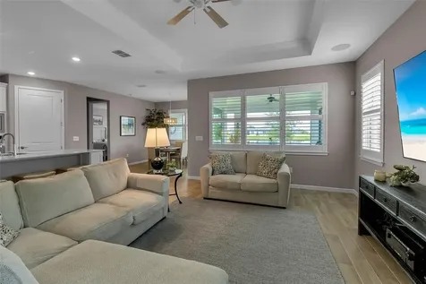 8945 Coastal Key Way Parrish FL 34219