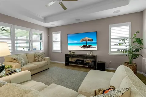 8945 Coastal Key Way Parrish FL 34219