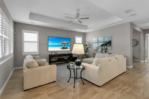 8945 Coastal Key Way Parrish FL 34219