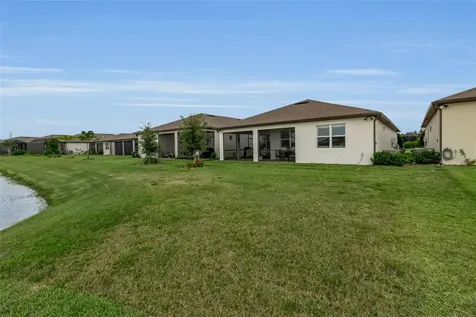 8945 Coastal Key Way Parrish FL 34219