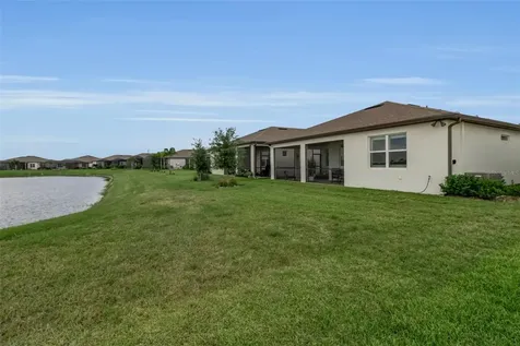 8945 Coastal Key Way Parrish FL 34219