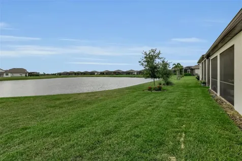 8945 Coastal Key Way Parrish FL 34219