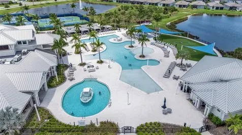 8945 Coastal Key Way Parrish FL 34219