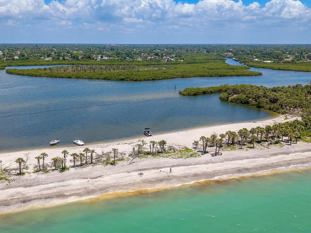 Everest Road Venice FL 34293