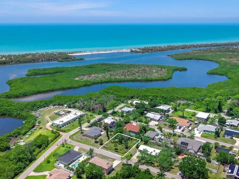 Everest Road Venice FL 34293