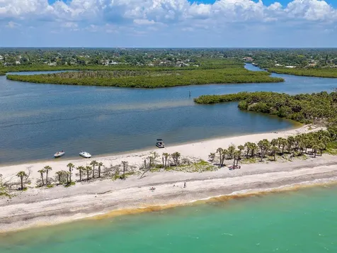 Everest Road Venice FL 34293