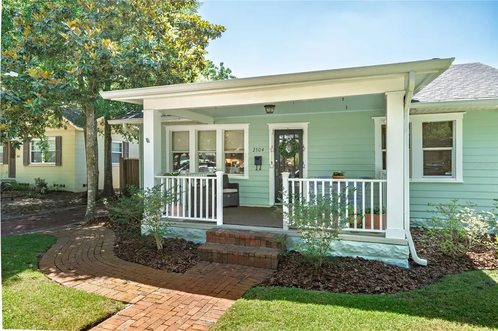 2504 Harrison Avenue Orlando FL 32804