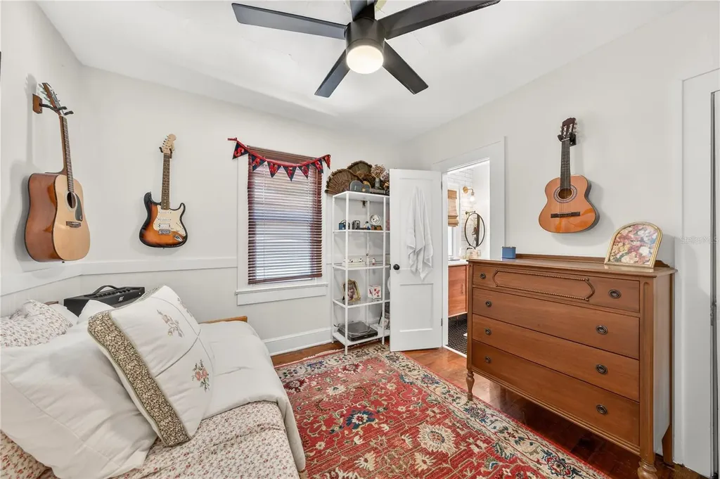 2504 Harrison Avenue Orlando FL 32804