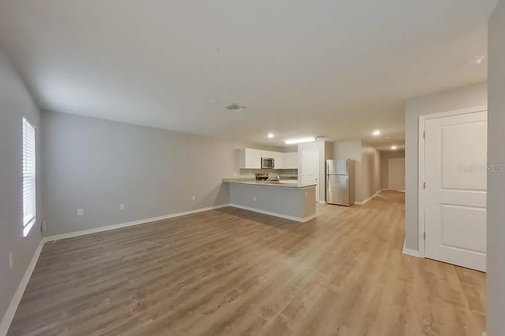 3024 NE 1st Avenue Cape Coral FL 33909