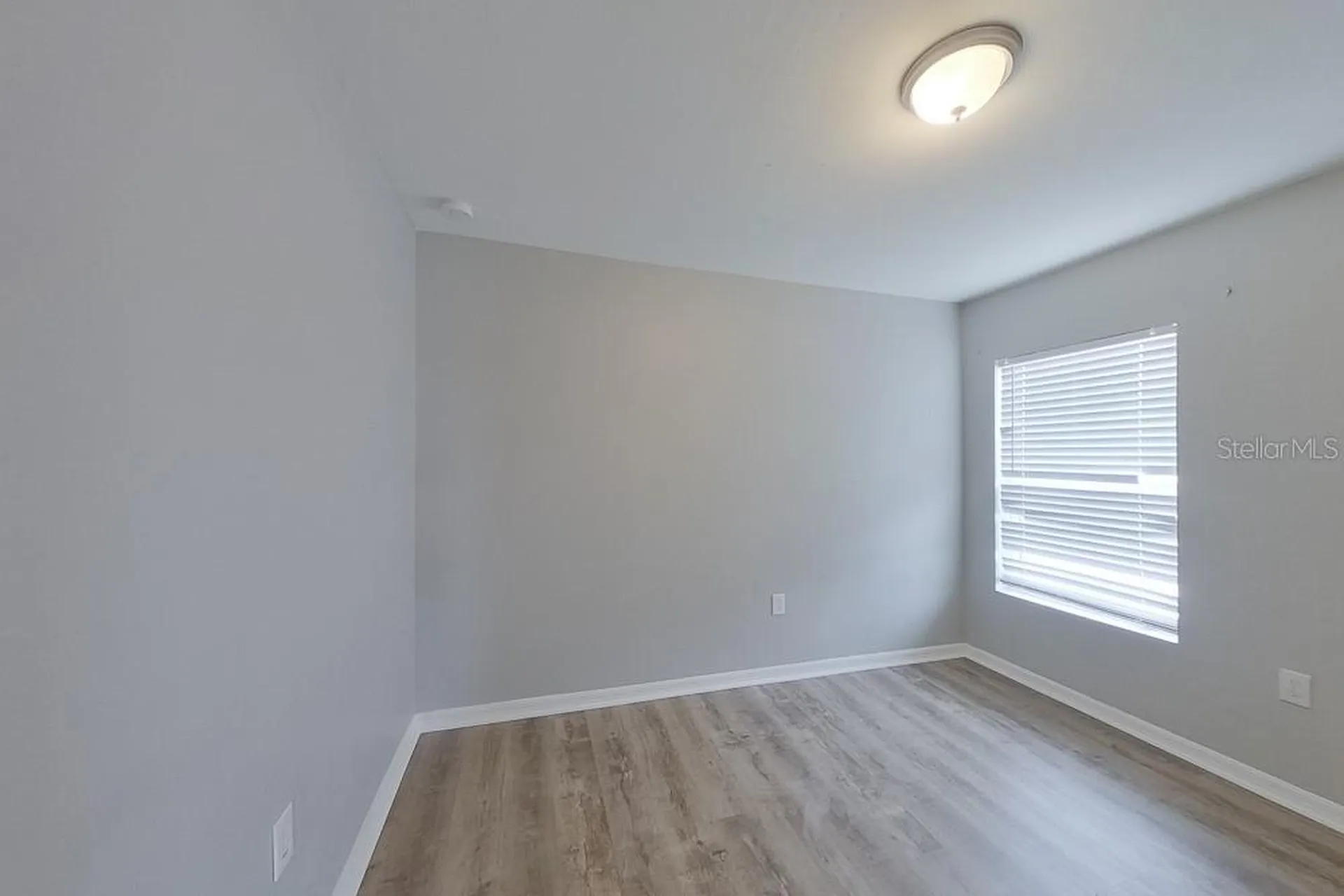 3024 NE 1st Avenue Cape Coral FL 33909