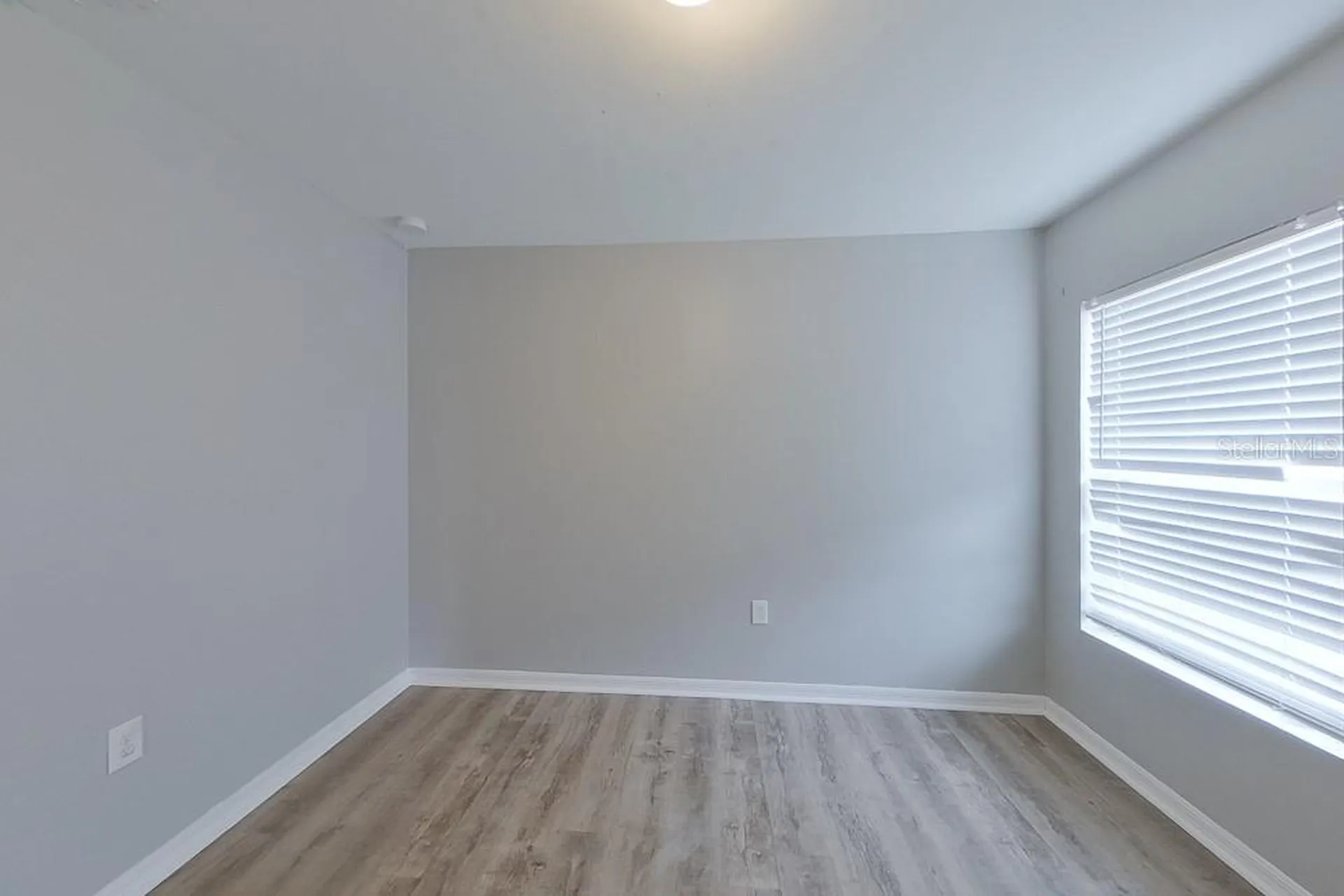 3024 NE 1st Avenue Cape Coral FL 33909