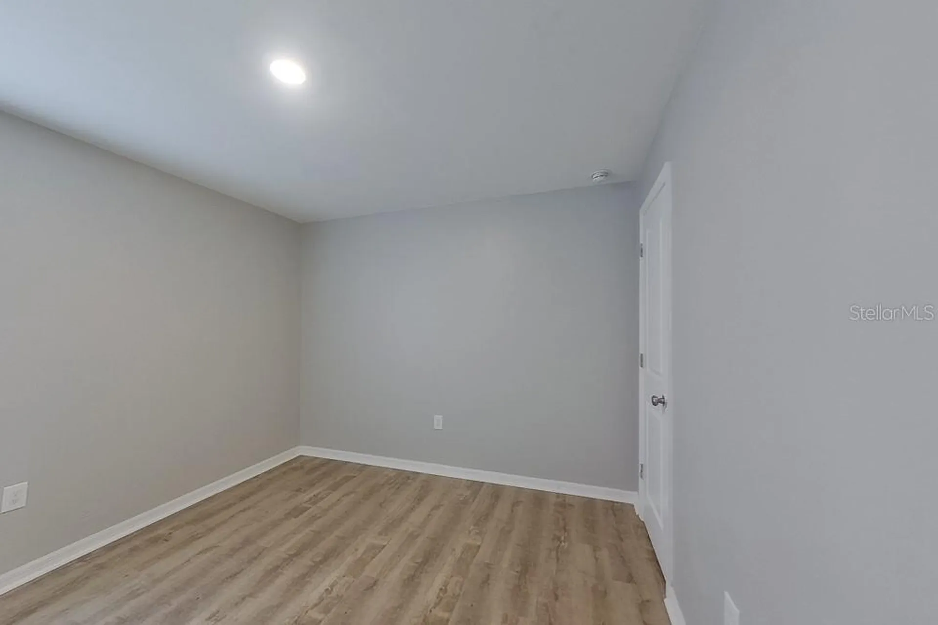 3024 NE 1st Avenue Cape Coral FL 33909