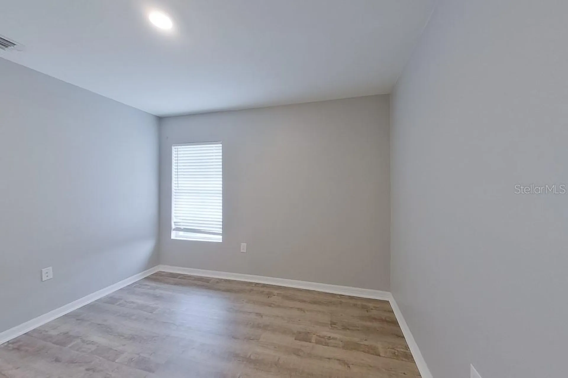 3024 NE 1st Avenue Cape Coral FL 33909