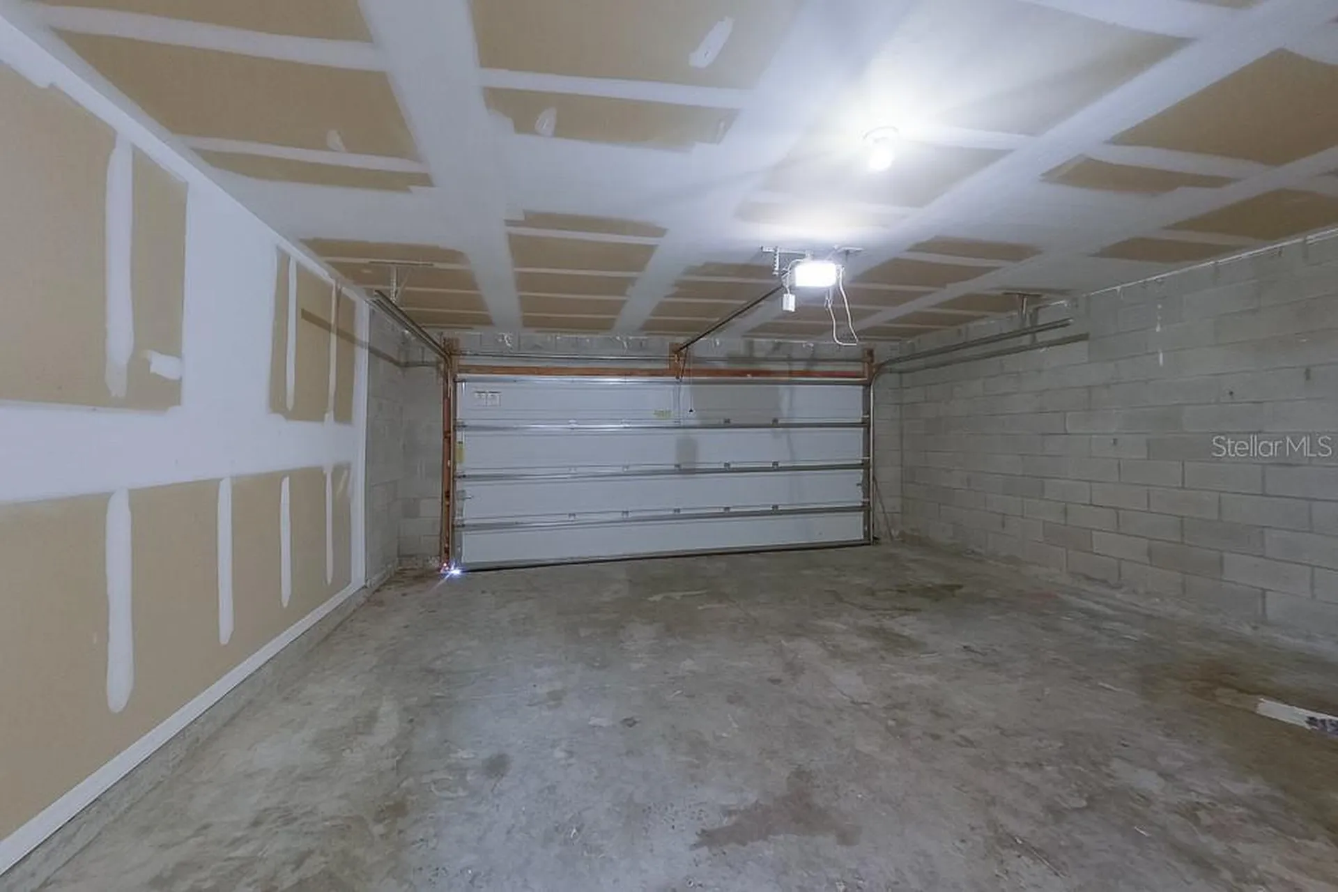 3024 NE 1st Avenue Cape Coral FL 33909
