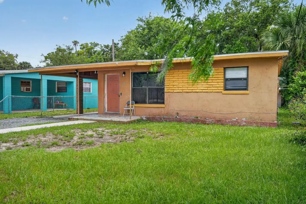 610 Holmes Avenue Daytona Beach FL 32114