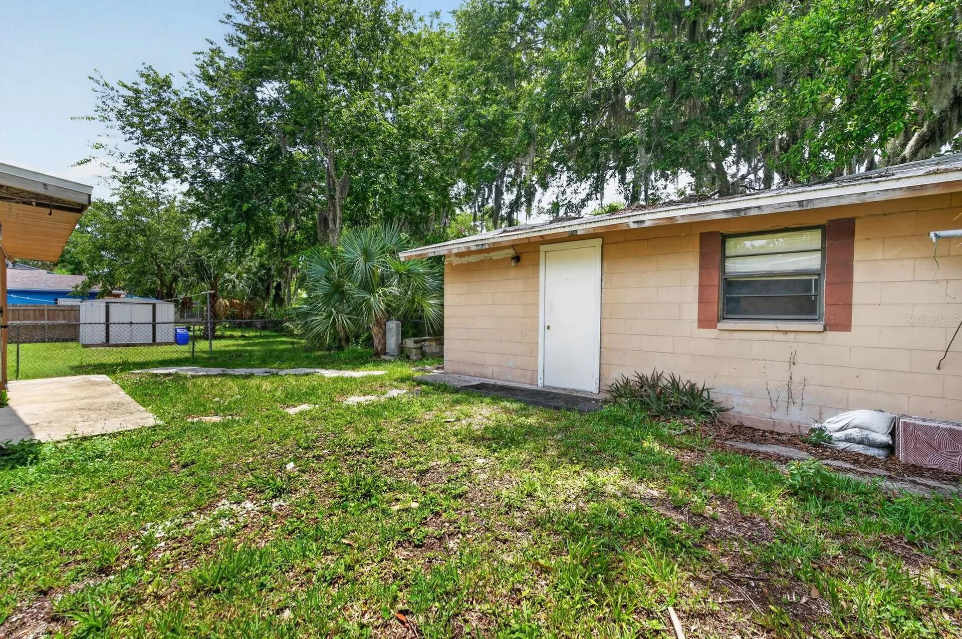 610 Holmes Avenue Daytona Beach FL 32114