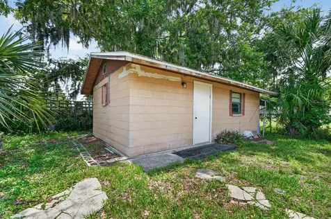 610 Holmes Avenue Daytona Beach FL 32114
