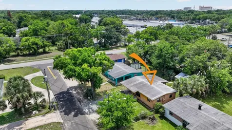 610 Holmes Avenue Daytona Beach FL 32114