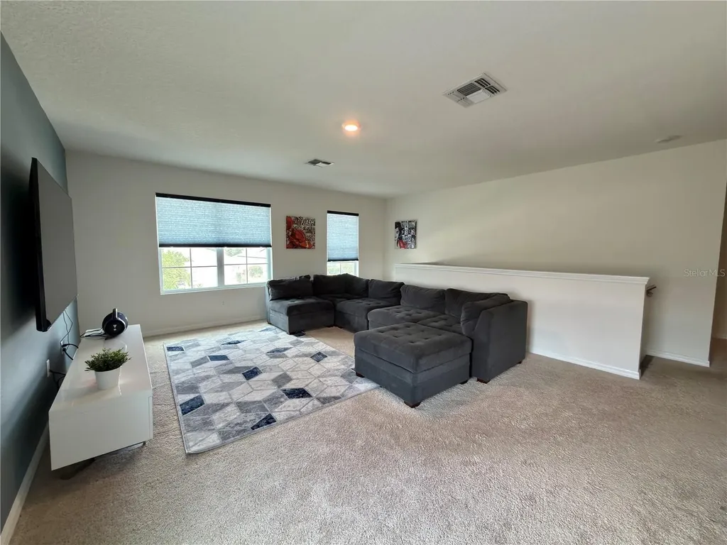 9004 Tuscan Cypress Street Kissimmee FL 34747