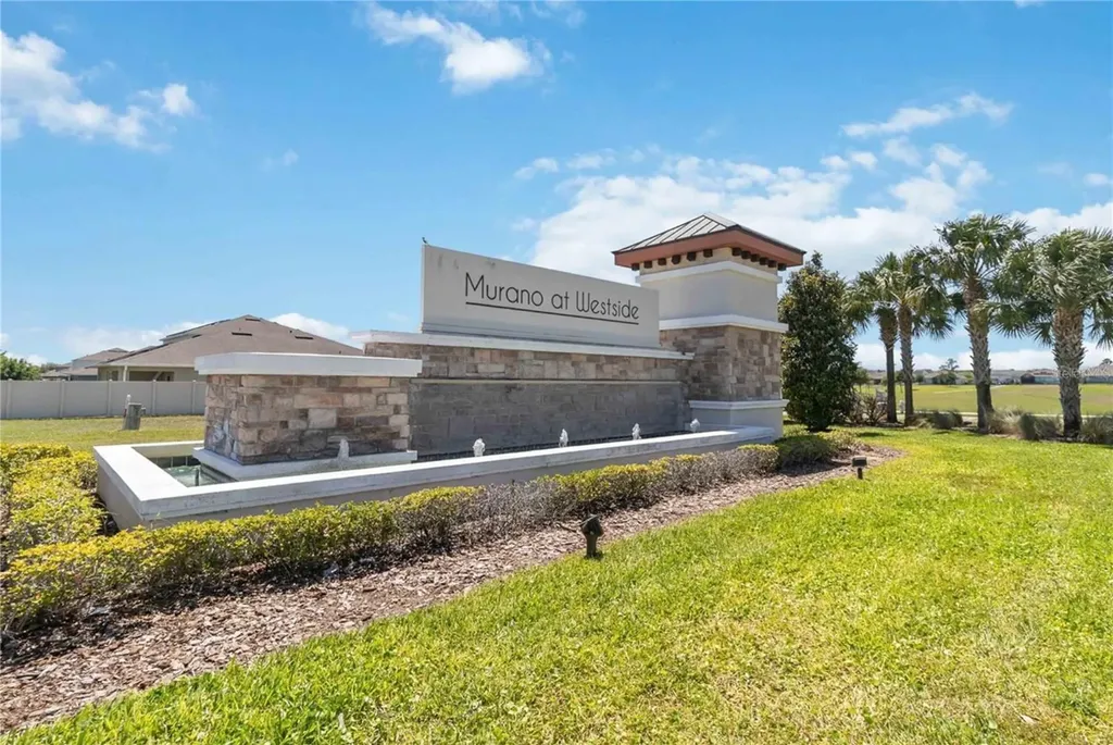 9004 Tuscan Cypress Street Kissimmee FL 34747