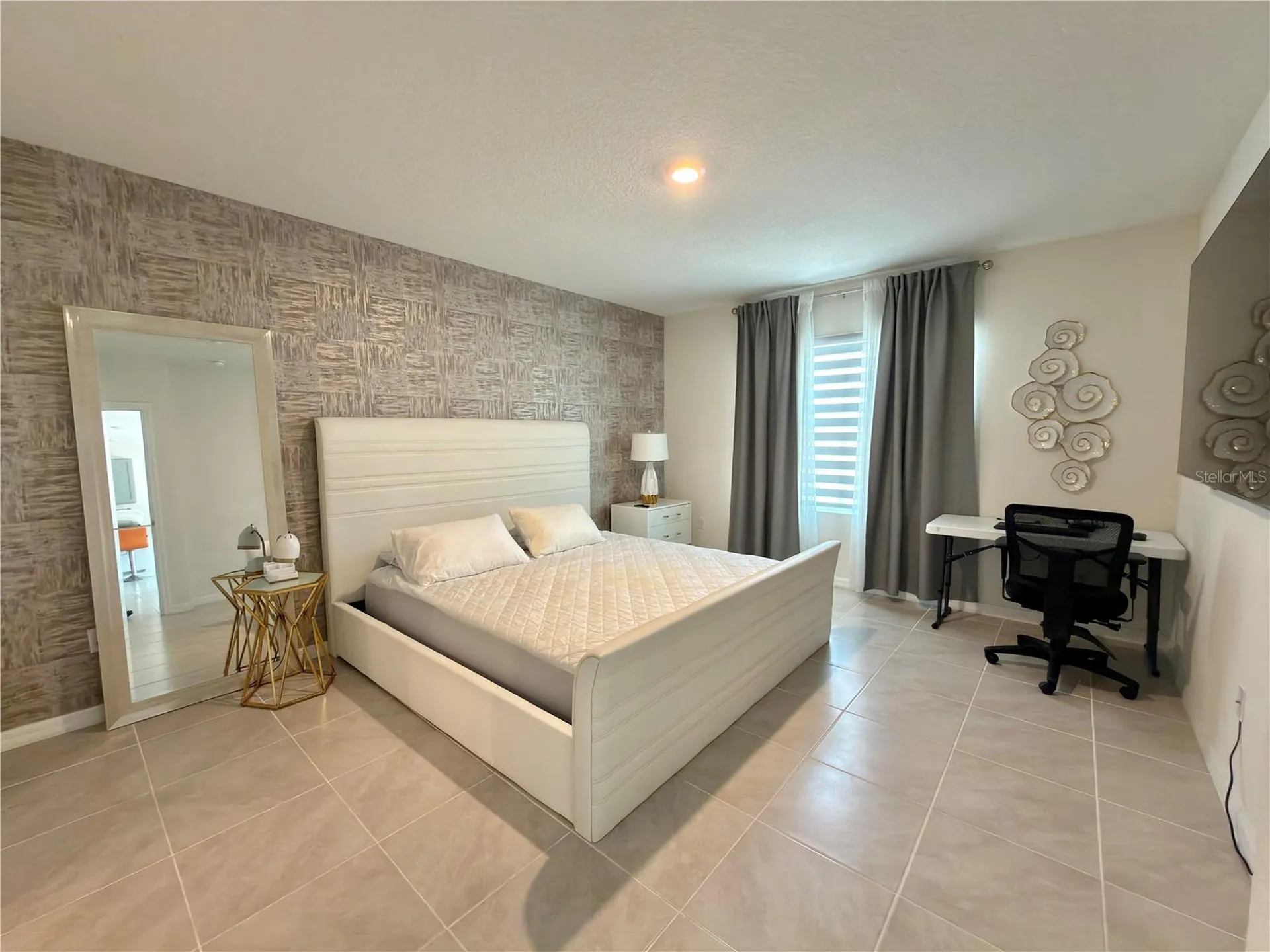 9004 Tuscan Cypress Street Kissimmee FL 34747