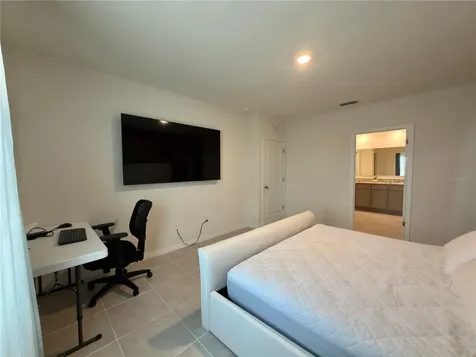 9004 Tuscan Cypress Street Kissimmee FL 34747